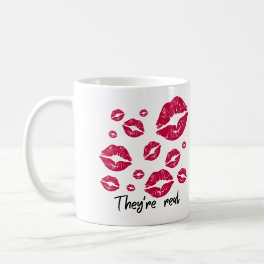"Little Miss Duck Lips" Café Mug (Gauche)