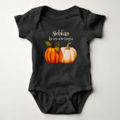 Little Pumpkin eerste Halloween gepersonaliseerd Romper (Voorkant)
