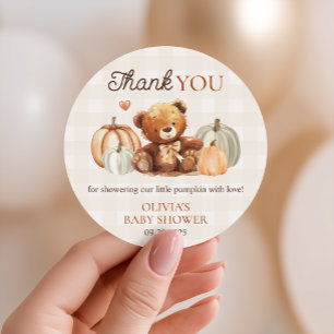 Little Pumpkin Gingham Teddy Bear Herfst Baby show Ronde Sticker