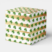 Little Shamrock St. Patrick's Day Baby shower Bedankdoosjes (Achterkant)