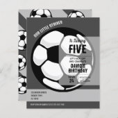 Little Striker Voetbal Budget Verjaardag Uitnodigi (Voorkant / Achterkant)