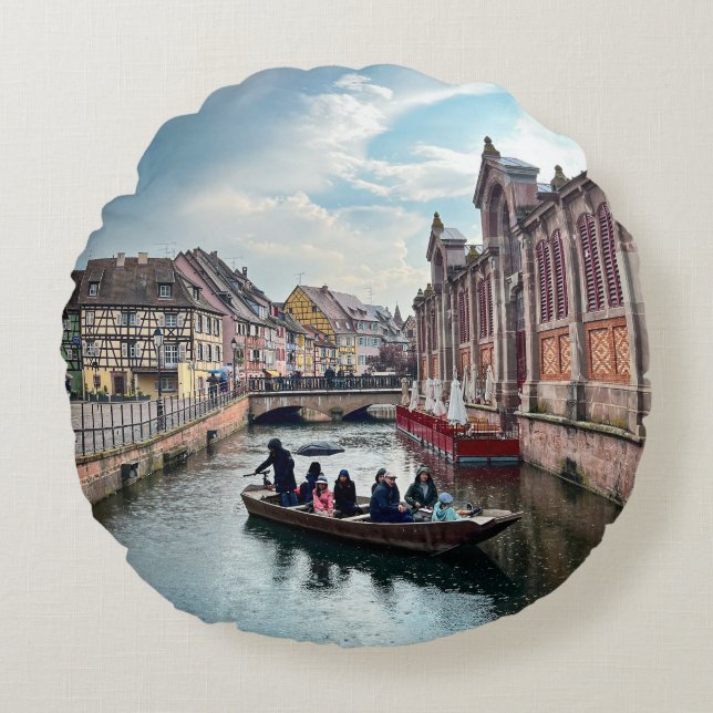 Little Venice River Boat Rond Kussen (Voorkant)