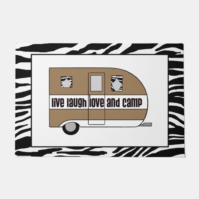 "Live, Laugh, Love and Camp" Deurmat (Voorkant)
