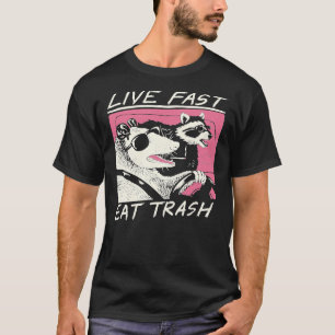Live snel! Eat Trash! Klassieke T-Shirt