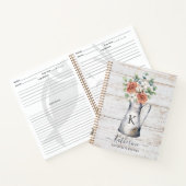 Livre de recettes de Rose de monogramme rustique e (Intérieur)