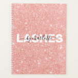 Livre de rendez-vous de Parties scintillant or Ros<br><div class="desc">Gardez tout organisé et prêt avec ce planificateur de carnet de rendez-vous de la Parties scintillant d'or moderne Rose. Parfait pour votre salon de beauté, comme vous le faites cheveux, ongles, sourcils, et le maquillage, le carnet de rendez-vous vous comblera facilement fiançailles et fera tout le temps pour des clients...</div>