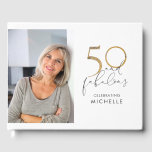 Livre D'or 50 & Fabulous Black & White 50th Birthday Photo<br><div class="desc">Créez un grand souvenir de votre 50e anniversaire avec notre livre d'invités photo noir, blanc et or "50 et fabuleux". Avec votre photo à l'avant, un arrière - plan blanc, et "50 et fabuleux" écrit en faux feuille d'or et écriture manuscrite noire, cet élégant livre permet aux clients de partager...</div>