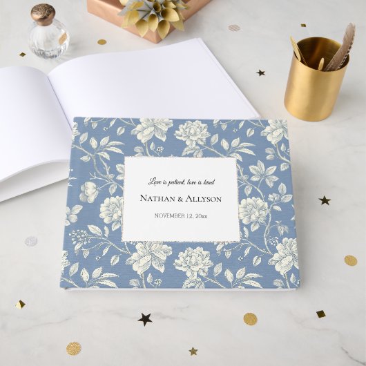 Livre D'or Blue White Ivory Flowers Wedding (Recto ouvert)