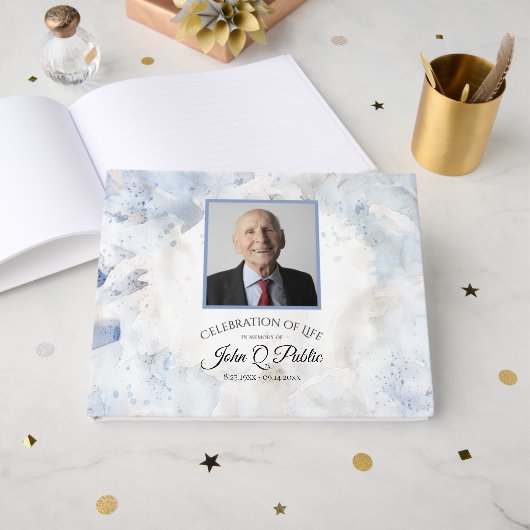 Livre D'or Célébration de l'oeillet bleu à la carnation (Recto ouvert)