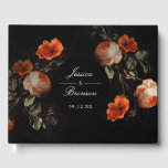 Livre D'or Dark Moody Romantic Floral Néerlandais Mariage<br><div class="desc">Customisez le texte et déplacez ou mettez à l'échelle le cercle et les flancs selon vos besoins. La forme et la couleur du cercle sont modifiables.</div>