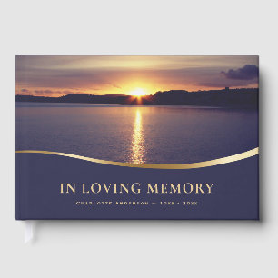 Livre d'or de souvenir de coucher de soleil au bor