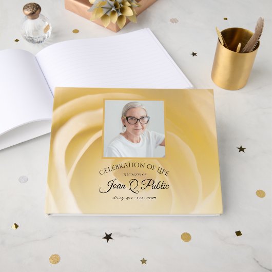 Livre D'or Fleur de rose blanche Célébration de la vie (Recto ouvert)