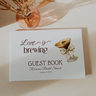 Livre D'or L'amour est en train de préparer un Martini Espres