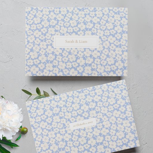 Livre D'or Mariage floral blanc et bleu chic