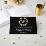 Livre D'or Parties scintillant d'or Monogram Poker Chip Casin<br><div class="desc">Célébrez dans le style avec ce livre d'hôtes mariage moderne et très tendance. Le design est facile à personnaliser avec vos noms et date mariage et vos invités seront ravis de voir ce fabuleux livre d'or. Les éléments mariages correspondants se trouvent dans la collection.</div>
