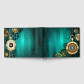 Livre D'or Veille bijoux Steampunk sur un Arrière - plan vert (Complet)