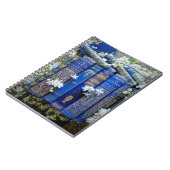 Livres bleus et fleurs (Côté gauche)