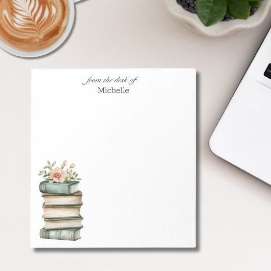 Livres empilés personnalisés avec Bloc-notes de no