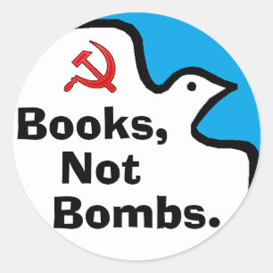 "Livres, pas bombes." Autocollants