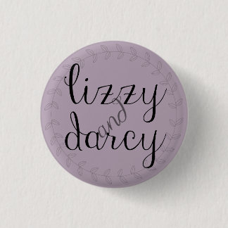 Lizzy & Darcy pin voor Jane Austen fans. Ronde Button 3,2 Cm