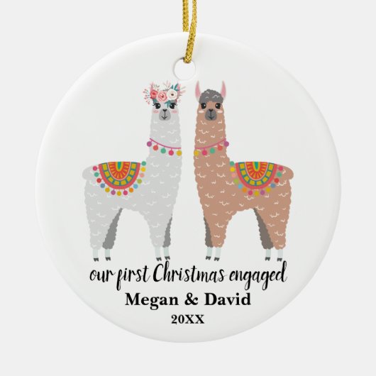 Llama First Christmas Engaged or married Keramisch Ornament (Voorkant)