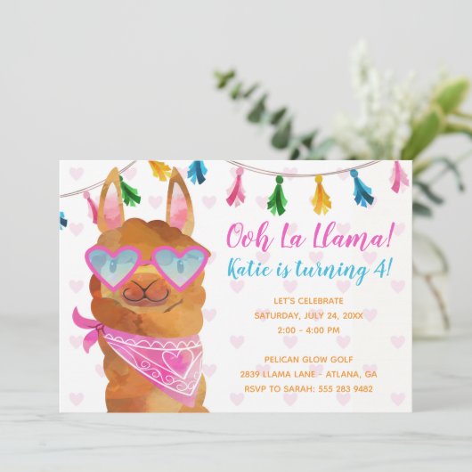 Llama portant des lunettes de soleil Invitation à (Debout devant)