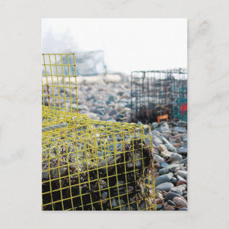 Lobster Traps on Rocky Beach Briefkaart