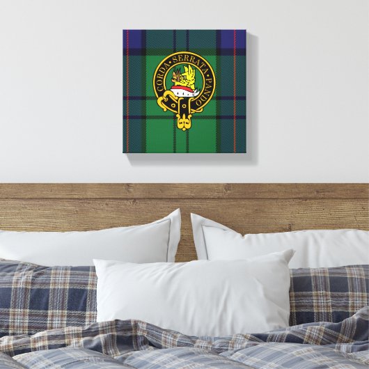 Lockhart Scottish Crest en Tartan Canvas print (Insitu (Slaapkamer))