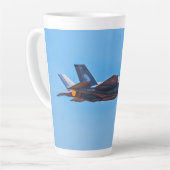 Lockheed Martin F-35A Lightning II Latte Mug (Angle gauche)