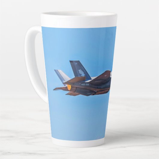 Lockheed Martin F-35A Lightning II Latte Mug (Angle gauche)