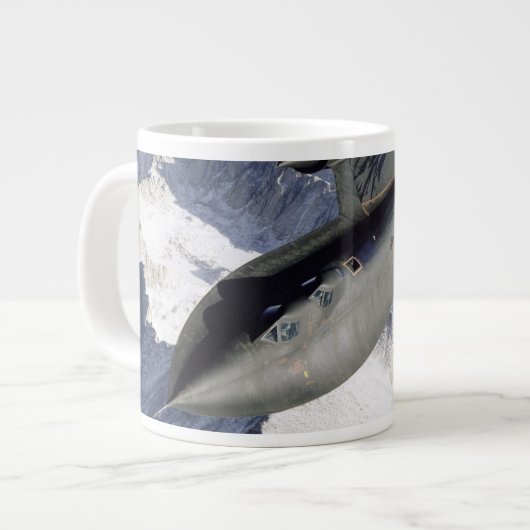 Lockheed SR-71B Blackbird Extra Grote Beker (Voorkant links)