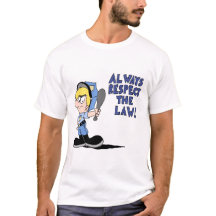 L'Officier Jacob Respecte Toujours Le T-shirt De L