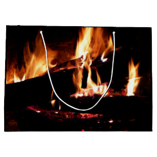 Logboeken in de vuurfoto van de Fireplace Groot Cadeauzakje