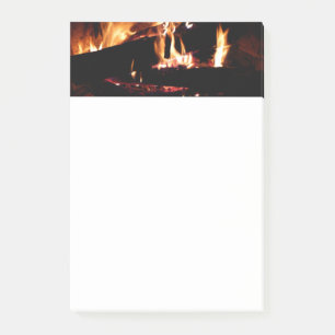 Logboeken in de vuurfoto van de Fireplace Post-it® Notes