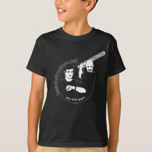 Logo Basisinstructies op zwart T-shirt