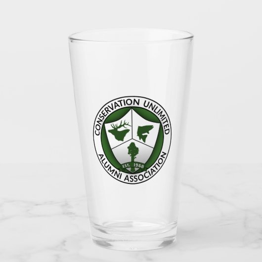Logo CUAA sur un verre à pinte (Devant)