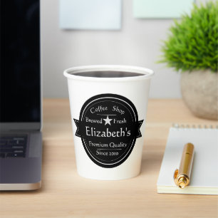 Logo de café personnalisé sur gobelets en papier