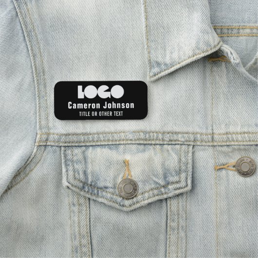 Logo de l'entreprise badge magnétique de l'employé (En situation)