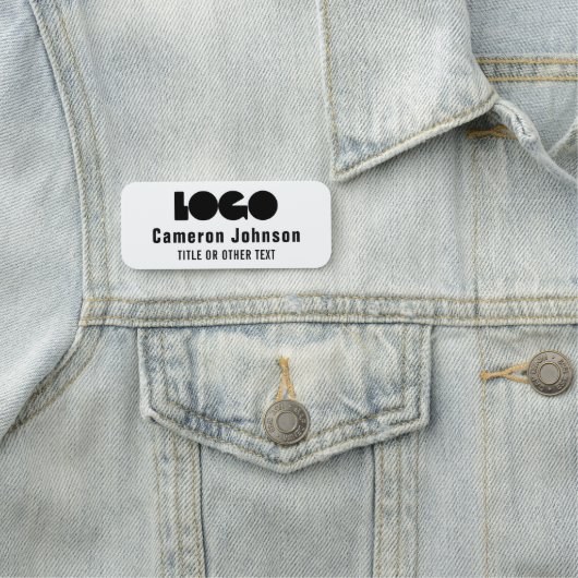 Logo de l'entreprise badge magnétique de l'employé (En situation)