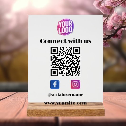Logo d'entreprise avec QR Code et Social Media Bla