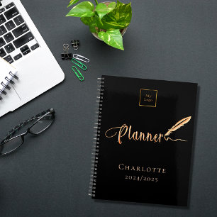 Logo d'entreprise de typographie or rose noir 2025
