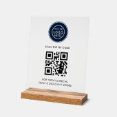 Logo d'entreprise et code QR minimaliste (Angle)