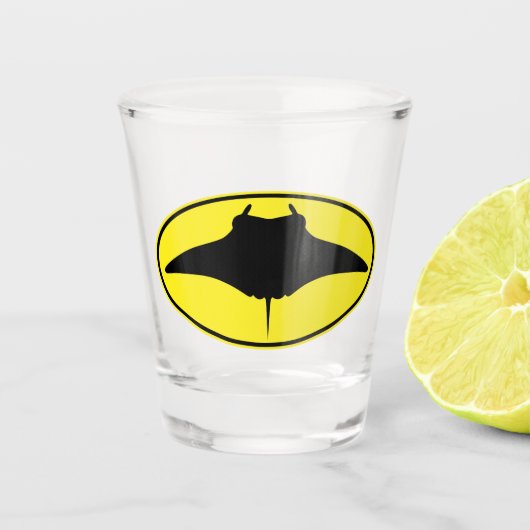 Logo Manta Ray Shot Glas (Voorkant)