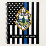 Logo personnalisé du service de police Police<br><div class="desc">Mince Ligne Bleue Police Service Planner - Drapeau américain dans la Police Couleurs Drapeau, design moderne noir et bleu. Customisez avec le logo de votre service et personnalisez avec le nom des policiers. Ce planificateur d'application de la loi personnalisé est parfait pour les services de police et d'application de la...</div>