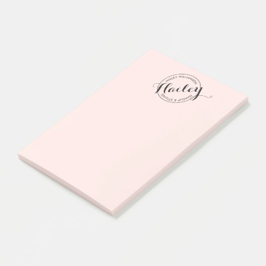 Logo Stempel Makeup en Roze Post-it® Notes (Schuin)