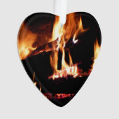 Logs dans la cheminée Photographie de feu chaud (devant)