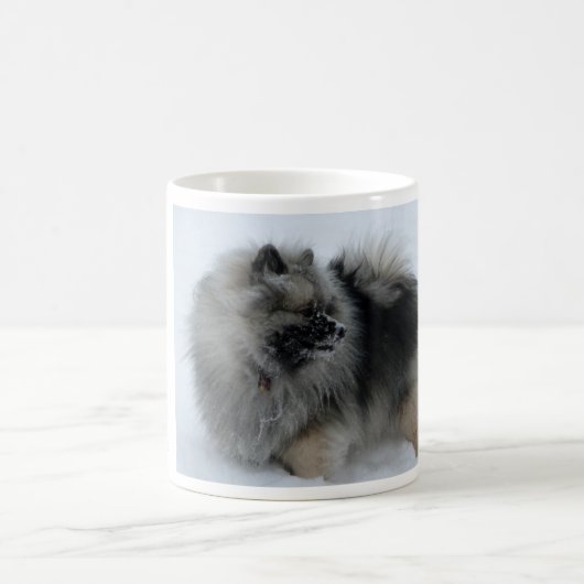 Lola dans le blanc classique d'hiver tasse de 11 (Centre)