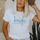 LOLA Neon Bachelorette mariée des années 90 bleu e<br><div class="desc">Ce t-shirt de mariée à la bachelorette a une formulation inspirée du néon et est parfait pour la mariée sur son week-end de bachelorette. Paire avec n'importe laquelle des autres options de chemise Lola neon pour le groupe de bachelorette pour un look cohésif. 💜 COULEURS SONT ÉDITABLES ! Cliquez sur...</div>