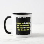 LOLing sur la tasse de café extérieure (Gauche)