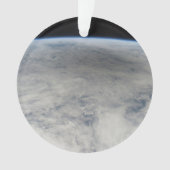 L'Ombre De La Lune S'Étend Sur Le Pacifique Nord. (devant)